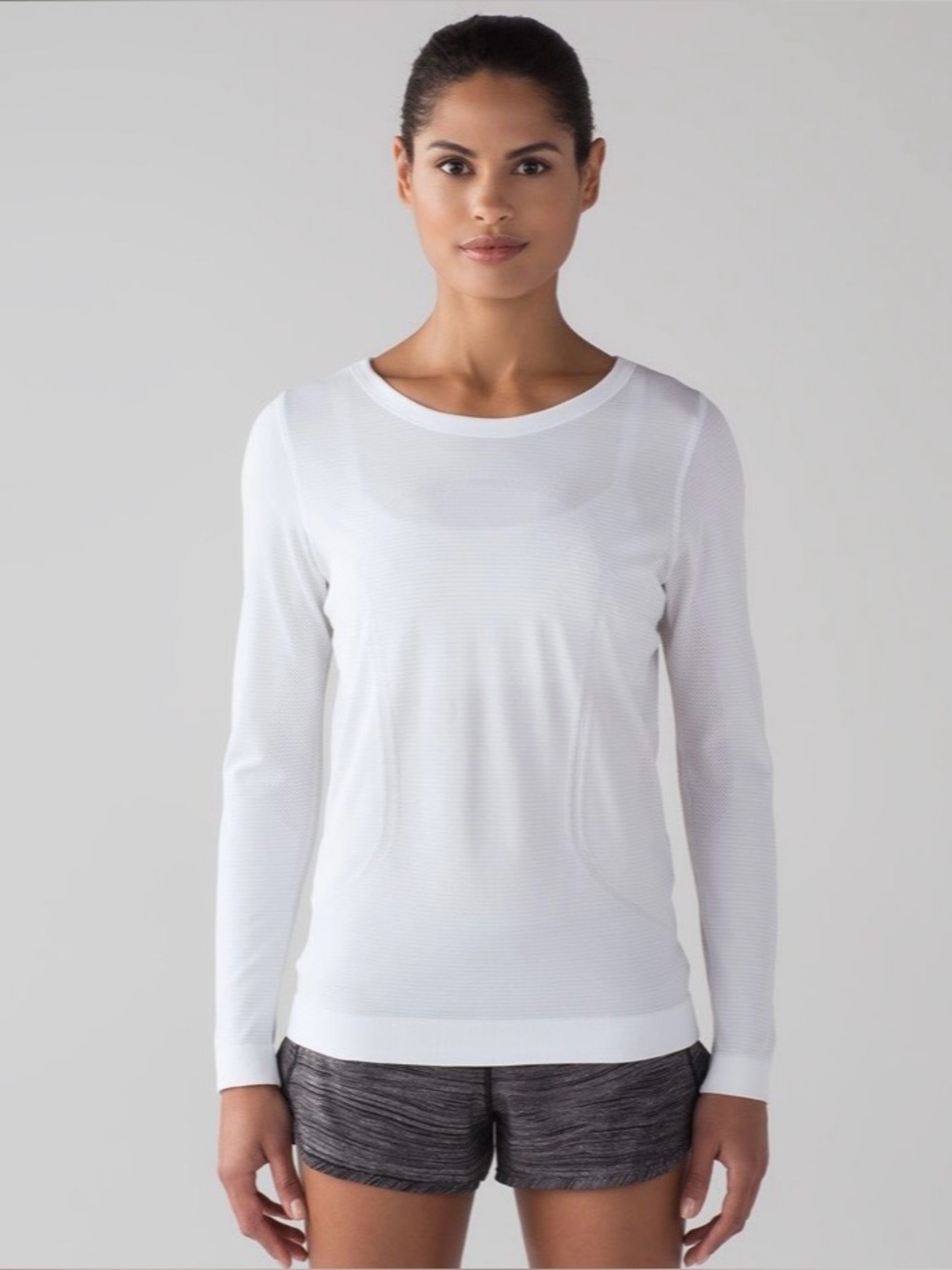 Lululemon Swiftly Tech Long Sleeve (Breeze) *Relaxed Fit Size 10